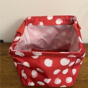 Thirty-One Littles Carry-All Caddy in the "Swirl Dot" pattern. NWT